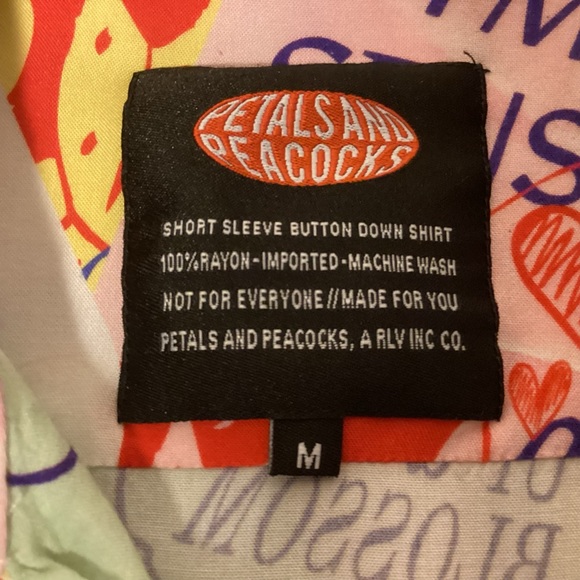 Petals and Peacocks I’m Sensitive all over print mens button down shirt size M - Picture 7 of 9